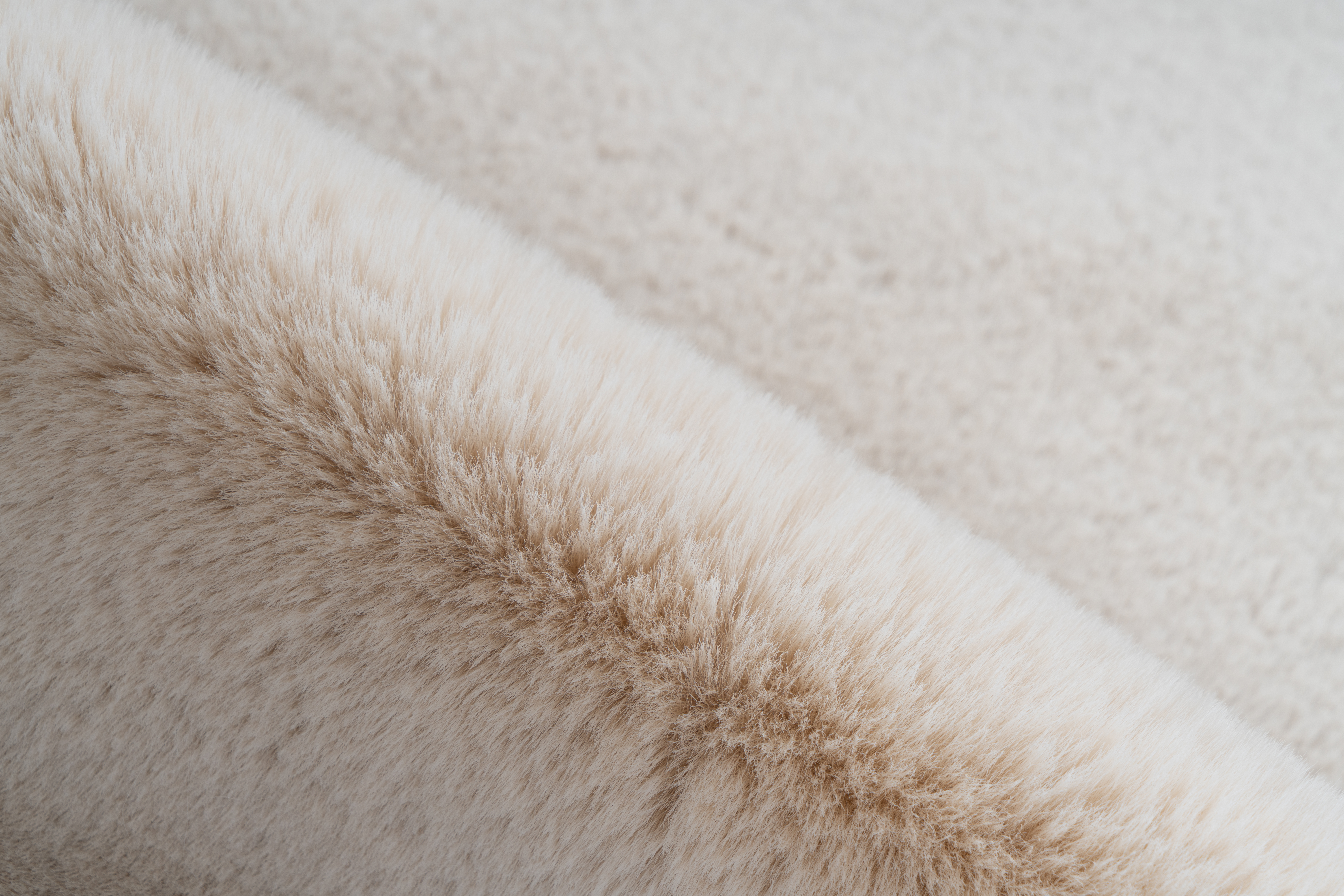 Rabbit Double Sheepskin 300 Creme