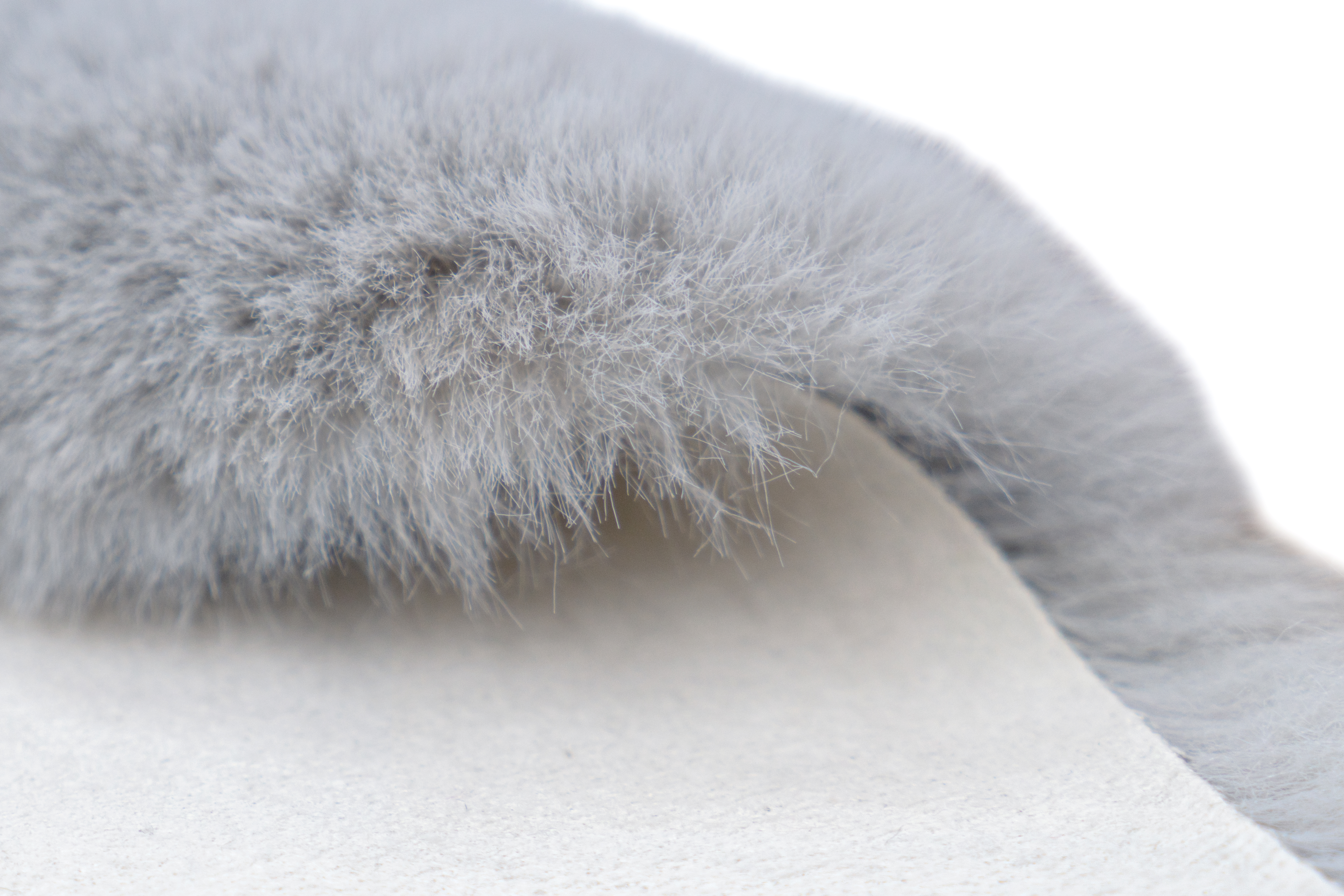 Rabbit Sheepskin 200 Grau / Blau